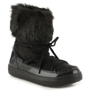 Crocs Lodgepoint Lace-up Winter Boot Size 6